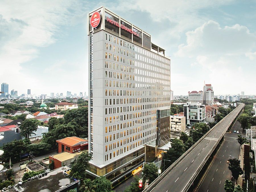 Hotel Grandhika Iskandarsyah Джакарта Екстериор снимка